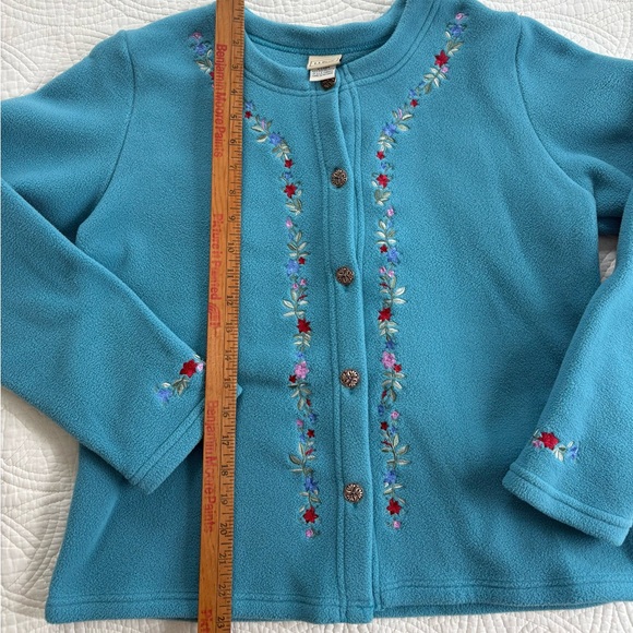 L.L. Bean Vintage Teal Fleece Floral Embroidery Medium - Picture 5 of 9